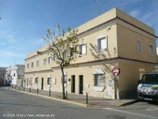 LOCAL COMERCIAL CHICLANA - CADIZ