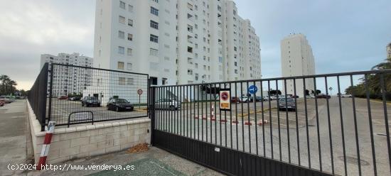 Plaza de Garaje en Valdelagrana - CADIZ