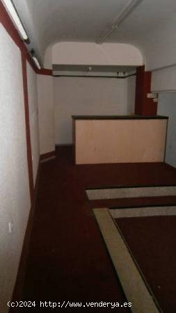 LOCAL COMERCIAL EN VENTA - BARCELONA