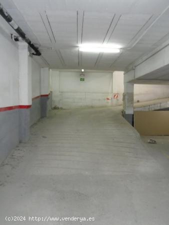 PLAZA DE PARKING PARA MOTO EN VENTA - BARCELONA