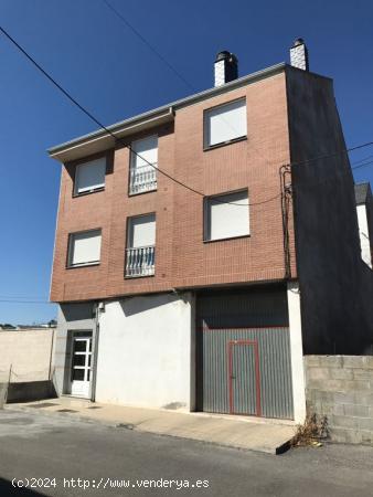  APARTAMENTO EN FRENTE DEL AMBULATORIO DE CUATROVIENTOS - LEON 