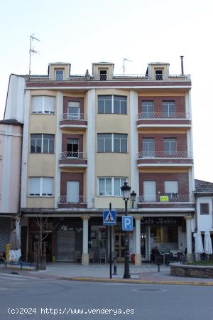 EDIFICIO PARA REFORMAR EN CACABELOS - LEON