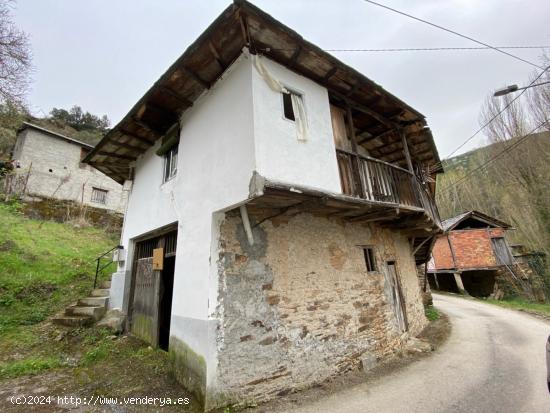 Casa para reformar en Cabeza de Campo. - LEON