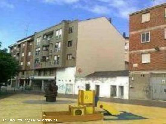 Venta Solar en Ponferrada zona alta. - LEON