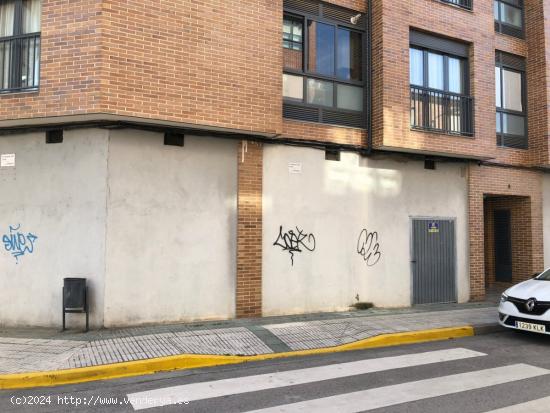  LOCAL COMERCIAL EN ZONA ALTA - LEON 