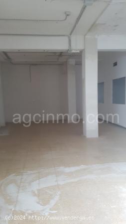 Local comercial en venta. - VALLADOLID