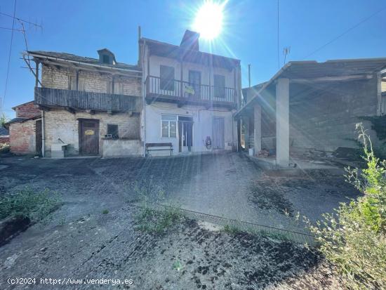 OPORTUNIDAD DOS CASAS CON TERRENO EN VENTA EN LA VALGOMA - LEON