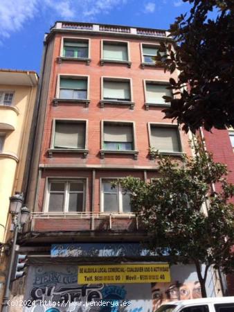 SE VENDE EDIFICIO EMBLEMÁTICO EN EL CENTRO DE PONFERRADA - LEON