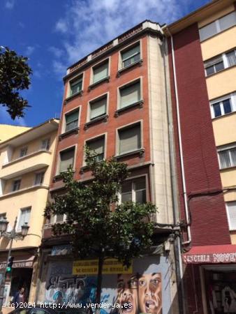 SE VENDE EDIFICIO EMBLEMÁTICO EN EL CENTRO DE PONFERRADA - LEON