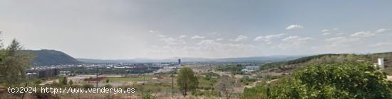 SOLAR CON VISTAS Y BUENA ORIENTACIÓN EN SANTO TOMÁS DE LAS OLLAS - LEON