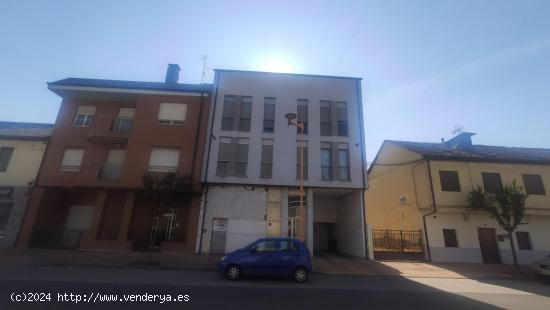 Venta piso tipo duplex Fuentesnuevas - LEON