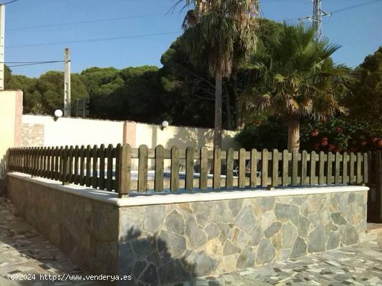 CHALET CON PISCINA EN SAN AMBROSIO - CADIZ