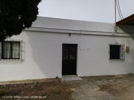 CASA EN NÁJARA - CADIZ