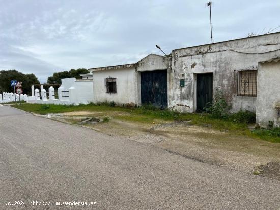 CASA DE CAMPO CERCANA A VEJER DE LA FRONTERA - CADIZ