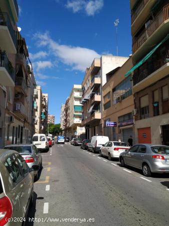 LOCAL ZONA GASOLINERA MORA - ALICANTE