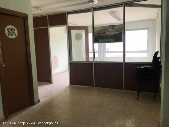  Oficina en VENTA en ZARAGOZA - ARRABAL - Calle SIERRA DE GUARA (Ref.: 00480) - ZARAGOZA 