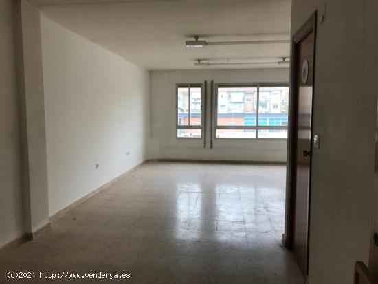  Oficina en VENTA en ZARAGOZA - ARRABAL - Calle SIERRA DE GUARA (Ref.: 00481) - ZARAGOZA 