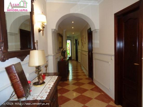 ESPECTACULAR CASA EN ZUHEROS!!!!!! - CORDOBA