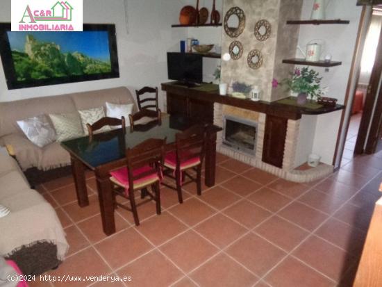 CHALET EN ALQUILER - CORDOBA