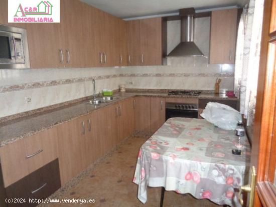 CASA SEMI-NUEVA EN BUENA ZONA¡¡¡ - CORDOBA