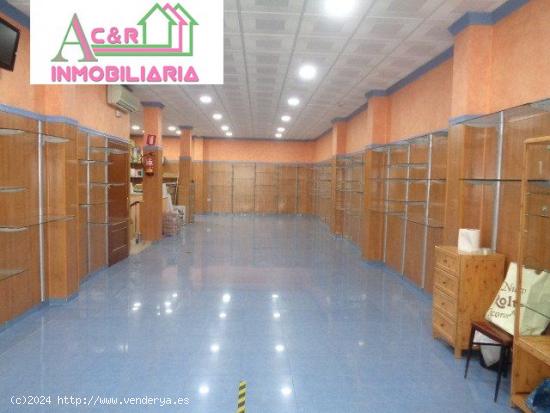 LOCAL CON SÓTANO CON UN TOTAL DE 290M2¡¡¡ - CORDOBA