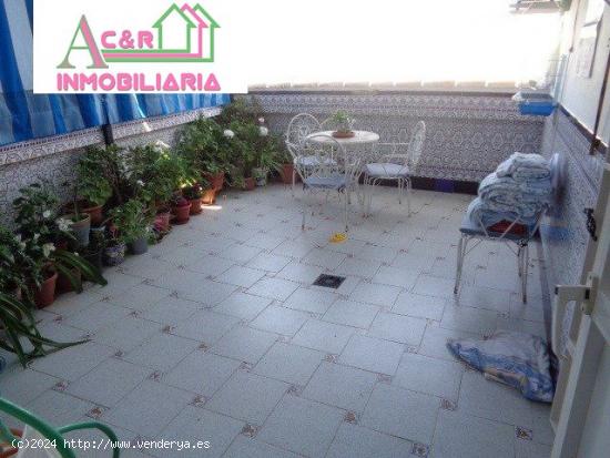  GRAN CASA CON COCHERA + LOCAL¡¡ - CORDOBA 