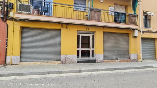  Local comercial en el Centro de Gavá - BARCELONA 