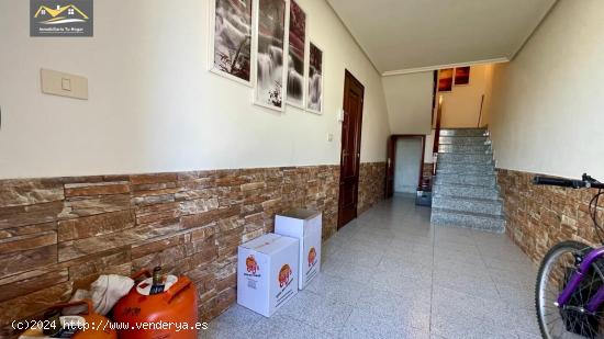 SE VENDE CASA DE TRES PLANTAS A 13 MIN DE OURENSE!! REF: 6995 - ORENSE