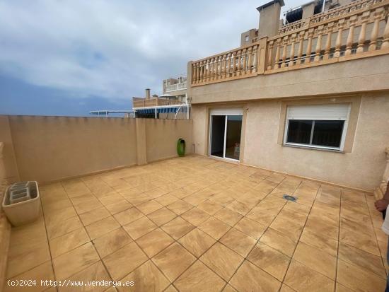 APARTAMENTO EN BONITO RESIDENCIAL CON VISTAS AL MAR !!! - MURCIA