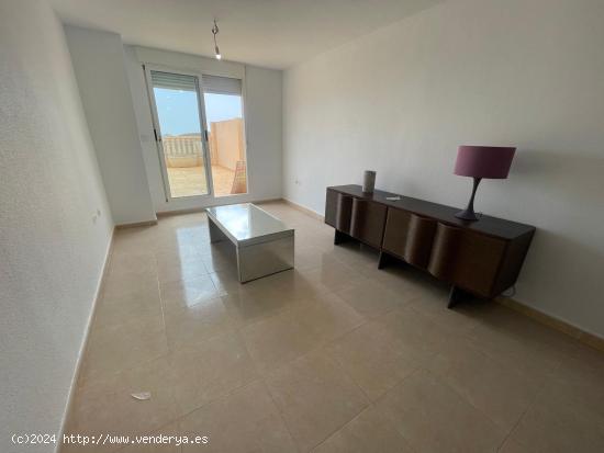 APARTAMENTO EN BONITO RESIDENCIAL CON VISTAS AL MAR !!! - MURCIA