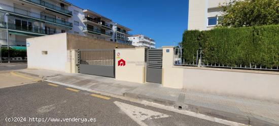 Piso de dos dormitorios en el Paseo Marítimo de Hospitalet de l'Infant - TARRAGONA