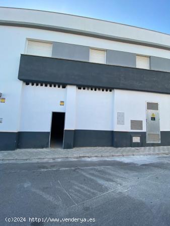 Venta de 2 Locales en Pilas - Sevilla - SEVILLA