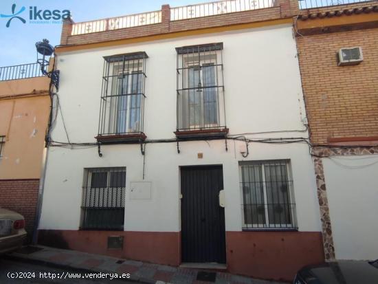  Casa Adosada en Venta - Tomares (Santa Eufemia - Sevilla) - SEVILLA 