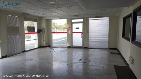 Venta de Oficina en Avda. Averroes, Edificio EUROSEVILLA - Sevilla - SEVILLA