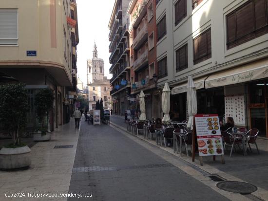 Se Alquila en Valencia - VALENCIA