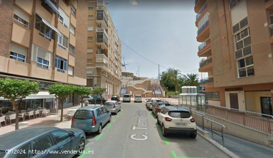 Se vende local comercial a un paso del centro de la ciudad - MURCIA