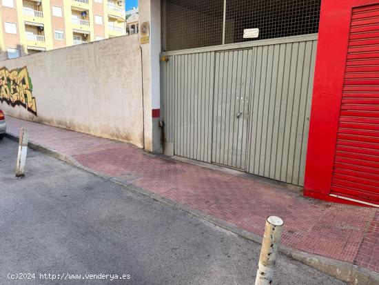 ¿Cansado de buscar aparcamiento en Torrevieja? ¡¡Deja de buscar!! - ALICANTE