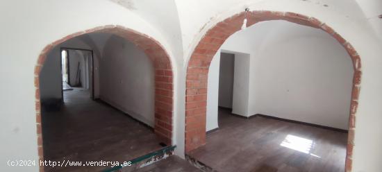 ¡¡Casa con con gran patio a estrenar en el centro de Aldea del Cano!! - CACERES