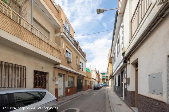 Casa en Venta en el Zaidín – Granada Capital - GRANADA