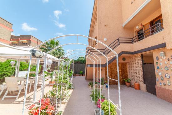 Se Vende en Santiago de la ribera - MURCIA