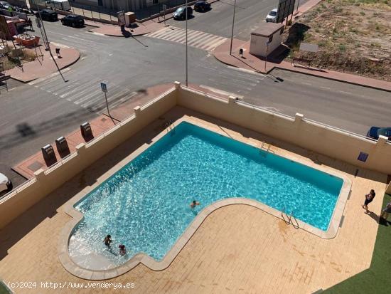  SE ALQUILA BONITO APARTAMENTO POR TEMPORADAS CON PISCINA !! - MURCIA 