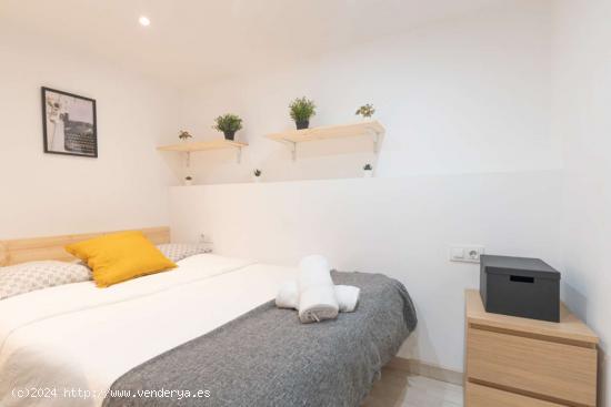  Habitaciones en piso de 5 dormitorios en El Born, Barcelona - BARCELONA 