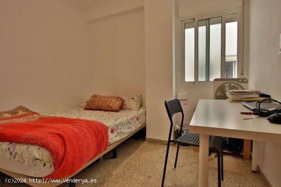 Piso de 4 habitaciones en La Vega Baixa - VALENCIA