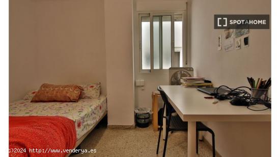 Piso de 4 habitaciones en La Vega Baixa - VALENCIA