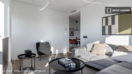 Apartamento de 2 dormitorios en alquiler en Hortaleza. - MADRID