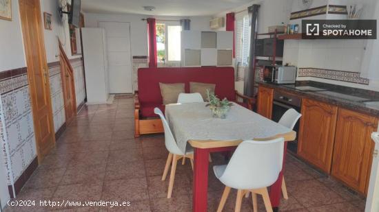 Apartamento entero de un dormitorio - VALENCIA