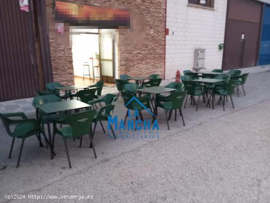 INMOBILIARIA LA MANCHA VENDE BAR - RESTAURANTE CON NAVE EN EL POLÍGONO CAMPOLLANO - ALBACETE