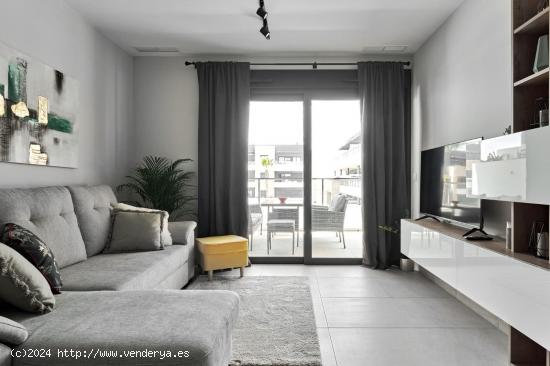 Apartamento moderno con licencia turística en Playa Flamenca: 3 hab, 2 baños, piscina - ALICANTE