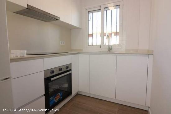 APARTAMENTO REFORMADO CON PARKING EN 2º LINEA DE PLAYA - TARRAGONA