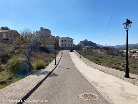 VENTA DE SUELOS URBANOS EN URBANIZACION LA REDONDA EN MONTEFRIO - GRANADA